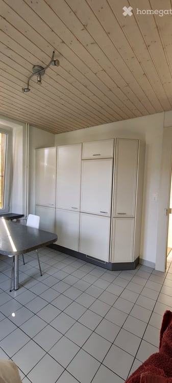 Appartement de 5.5 pièces rénové à Peseux 17