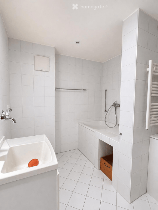 Appartement de 5 pièces au dernier étage à Hauterive NE dans une petite PPE 13