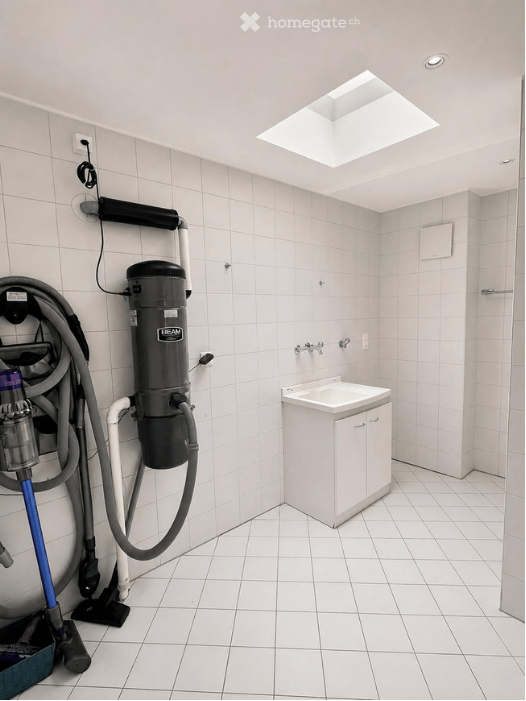 Appartement de 5 pièces au dernier étage à Hauterive NE dans une petite PPE 12