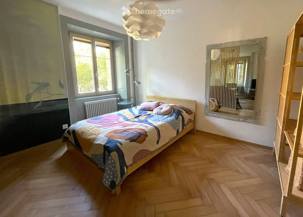 Appartement meublé lumineux de 2 pièces à La Chaux-de-Fonds 2