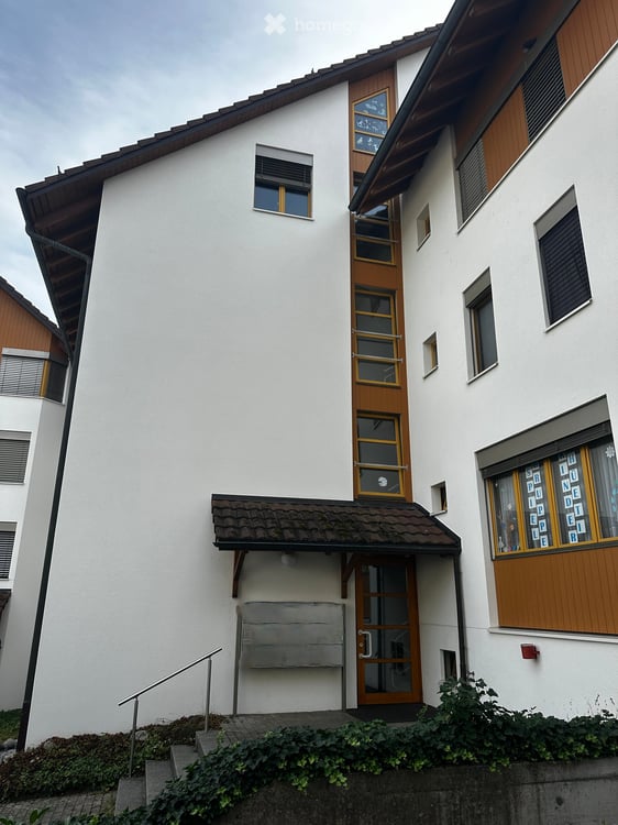 Gepflegte 4.5-Zimmer-Wohnung in Sins – sofort verfügbar - VP: CHF 980'000.-- 2