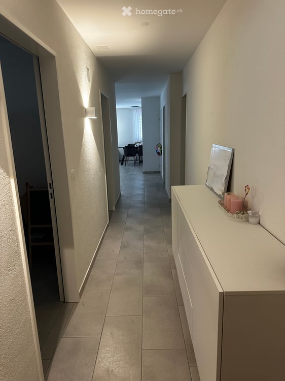 Gepflegte 4.5-Zimmer-Wohnung in Sins – sofort verfügbar - VP: CHF 980'000.-- 4