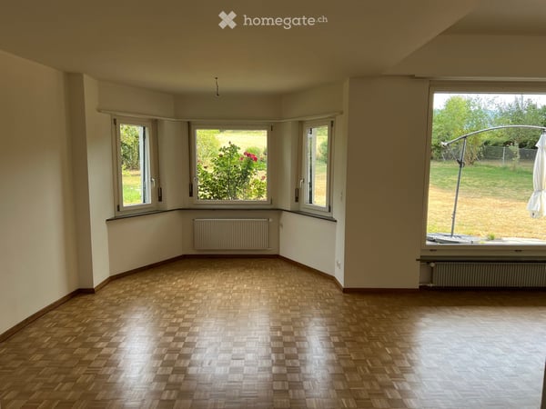 5.5-Zimmer-Einfamilienhaus in Laufen – grosse Gartenfläche 6