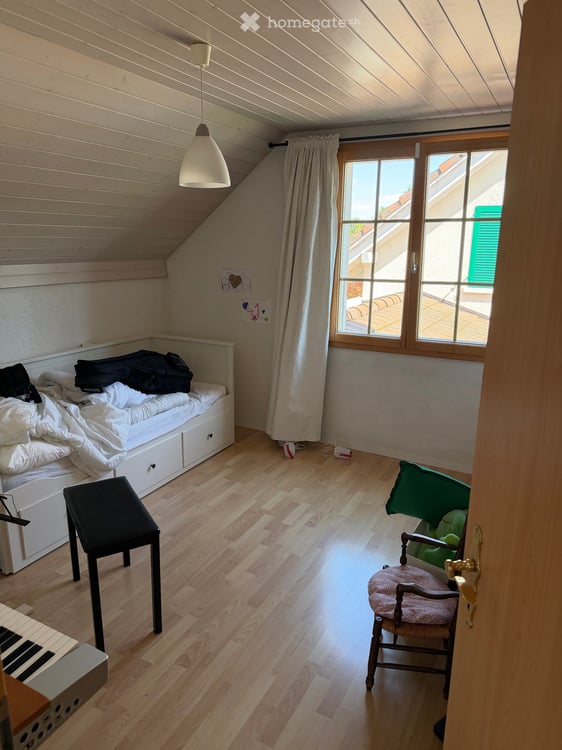 Maison familiale lumineuse de 5.5 pièces à Mies – disponible immédiatement 4