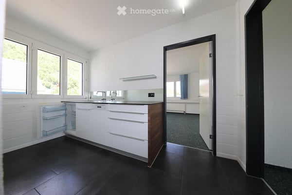 Büro/ Praxis/ Fitnessstudio etc an TOP- Lage 3