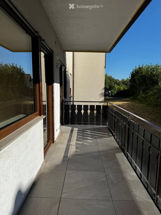 Hochwertige 3-Zimmer-Wohnung am Bodensee mit Balkon, Gartenzugang & Stellplatz 13