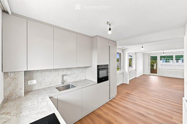 Erstvermietung nach Totalsanierung – 4½-Zimmer-Wohnung in Hünenberg 10
