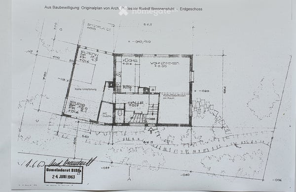 Charmantes 6-Zimmer-Einfamilienhaus in Stäfa mit parkähnlichem Garten arrondiert. 10