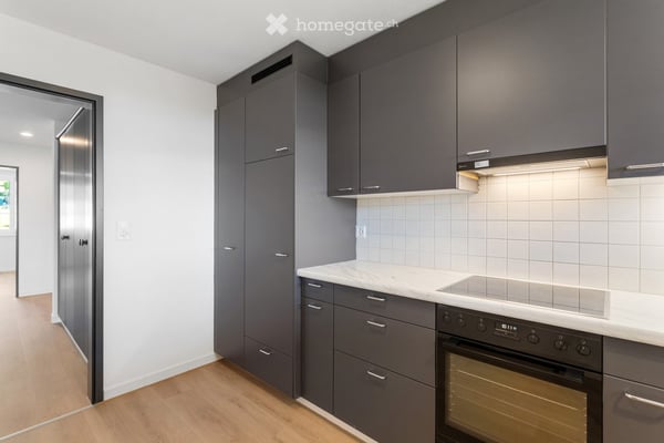 Helle 4.5-Zimmer-Wohnung mit Balkon und Garage in Gebertingen 7