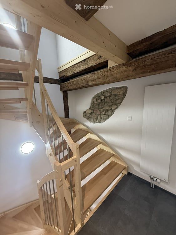 Charmantes 5.5-Zimmer-Reihenhaus in Liesberg Dorf – Frisch renoviert und ab Dezember 2026 verfügbar 8