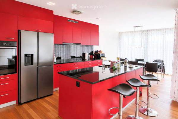 Exklusive 4.5-Zi.-Attika | 66 m² Wohnbereich | 25 m² Terrasse | 2 TG-Plätze 9