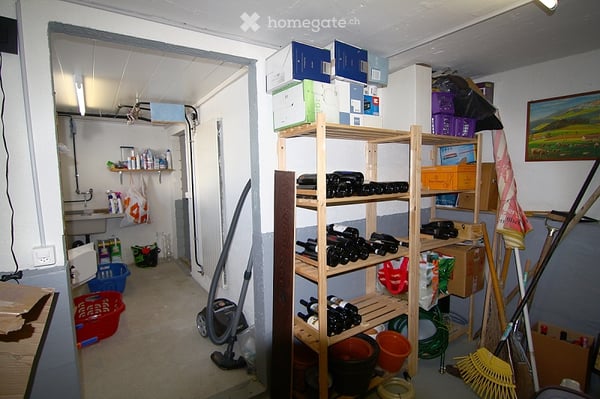 Grosses 8.5 Zimmer Einfamilienhaus mit sehr schöner Aussicht 13