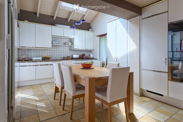 Spacieuse maison familiale de 9 pièces à Moutier 4