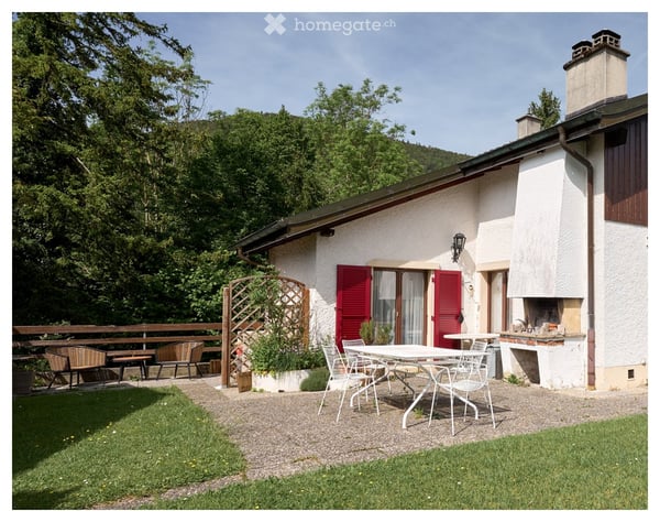 Spacieuse maison familiale de 9 pièces à Moutier 8