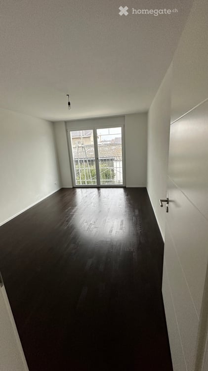 Grosszügiges 6.5-Zimmer-Doppeleinfamilienhaus (Haushälfte) in Erlen – ab November 2026 verfügbar 10