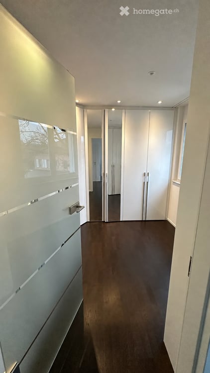 Grosszügiges 6.5-Zimmer-Doppeleinfamilienhaus (Haushälfte) in Erlen – ab November 2026 verfügbar 13