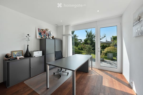 Einmalige 4.5-Zimmer-Maisonette-Wohnung mit atemberaubender Seesicht - unmöbliert zu vermieten 23
