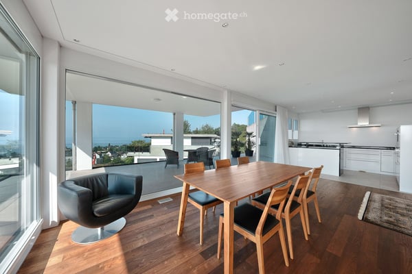 Einmalige 4.5-Zimmer-Maisonette-Wohnung mit atemberaubender Seesicht - unmöbliert zu vermieten 5