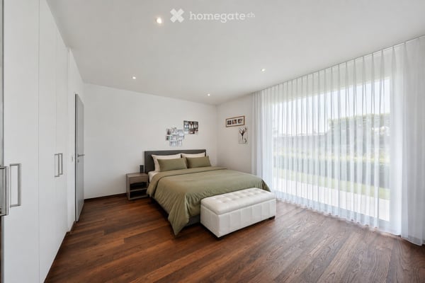 Einmalige 4.5-Zimmer-Maisonette-Wohnung mit atemberaubender Seesicht - unmöbliert zu vermieten 14