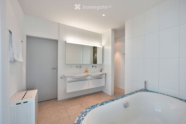 Einmalige 4.5-Zimmer-Maisonette-Wohnung mit atemberaubender Seesicht - unmöbliert zu vermieten 17
