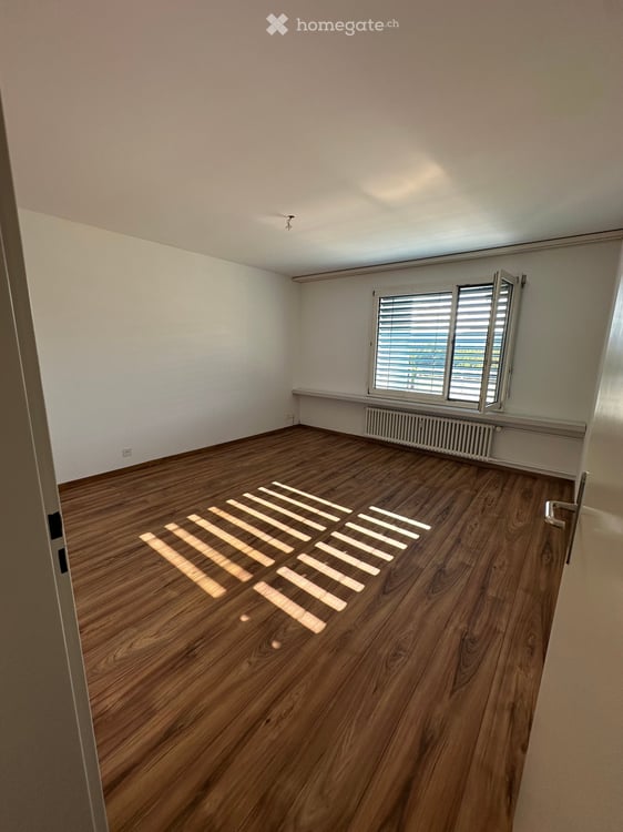 Helle 4.5-Zimmer-Wohnung mit Balkon und schöner Aussicht in Brugg 7