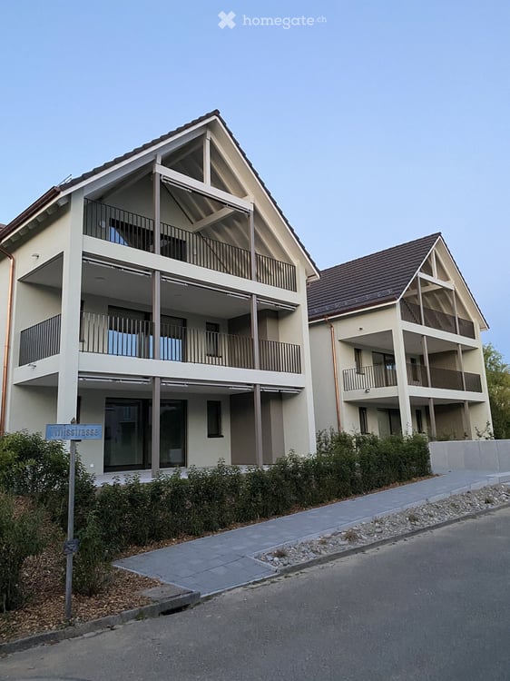 Helle 3.5-Zimmer-Wohnung im Minergie-Neubau mit Balkon und Einstellplatz 19