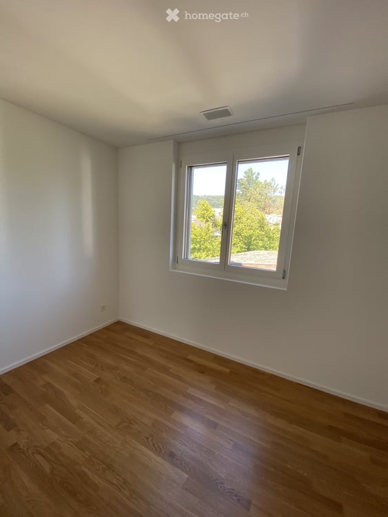 Helle 3.5-Zimmer-Wohnung im Minergie-Neubau mit Balkon und Einstellplatz 10