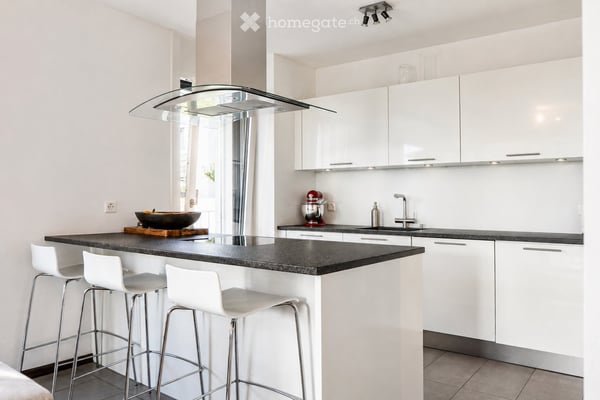 St-Sulpice – Lumineux appartement de 70m2 avec véranda, grande terrasse et accès au jardin 9