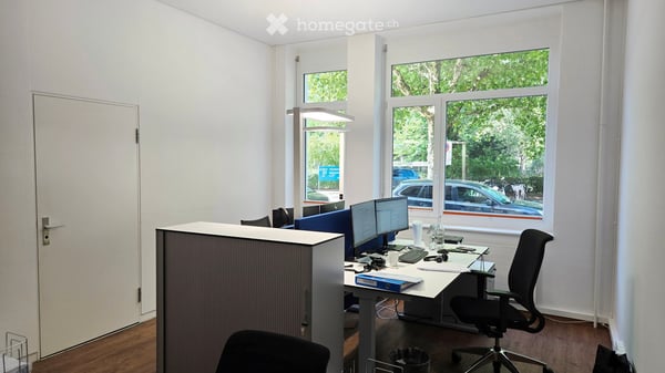 Grosszügige 4.5-Zimmer-Büroräume (105m2) in Altbau in der vorderen Lorraine, 3013 Bern 7