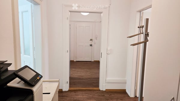 Grosszügige 4.5-Zimmer-Büroräume (105m2) in Altbau in der vorderen Lorraine, 3013 Bern 17