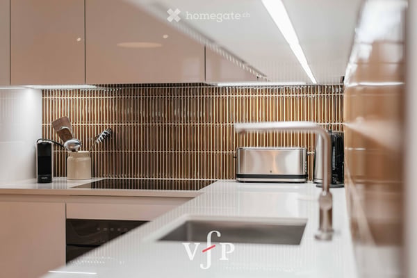 1 pièces entièrement rénové à louer à Verbier Village 8