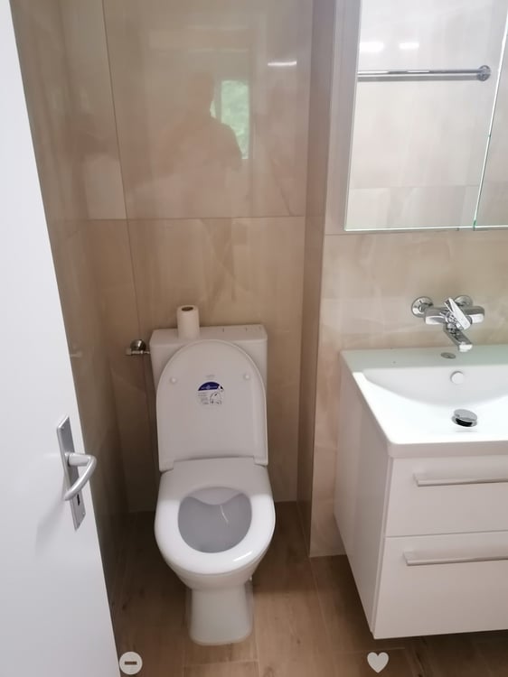 Frisch renovierte 3.5-Zimmer-Wohnung mit Balkon in Biel/Bienne – sofort verfügbar! 7