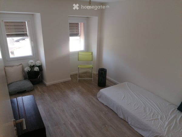 Magnifique appartement 3.5 pièces rénové avec grande terrasse Sud à Flanthey (Commune de Lens) 4