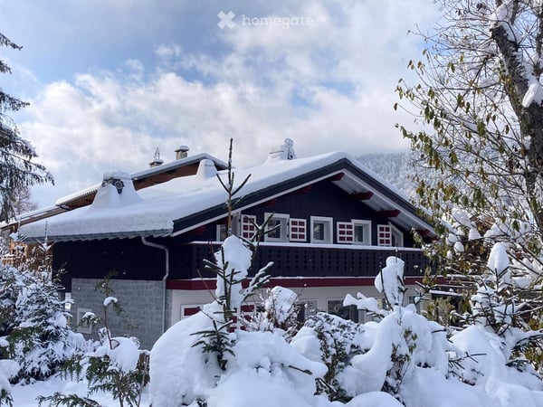 Magnifique Chalet Neuf de 6 Pièces à Mégève – Disponible Immédiatement 2