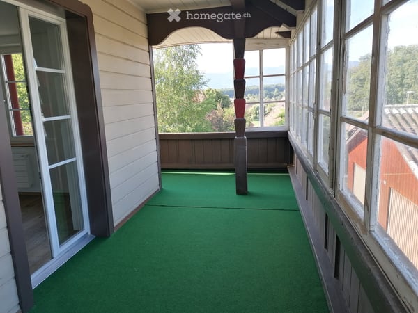 Renovierte 4-Zimmer-Wohnung mit Balkon und schöner Aussicht in Oberwil b. Büren 9