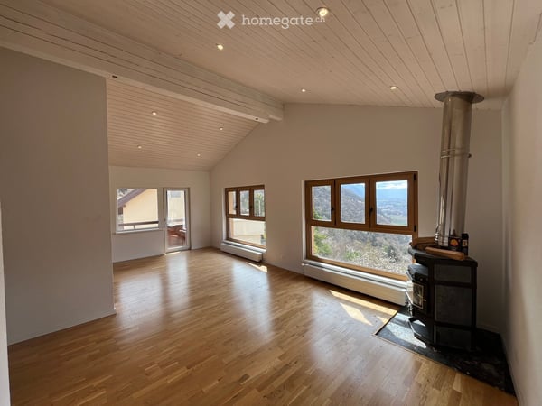 Appartement de 5.5 pièces avec vue panoramique à Sion 2