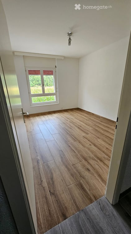Appartement 3.5 pièces lumineux à louer à Sion 1