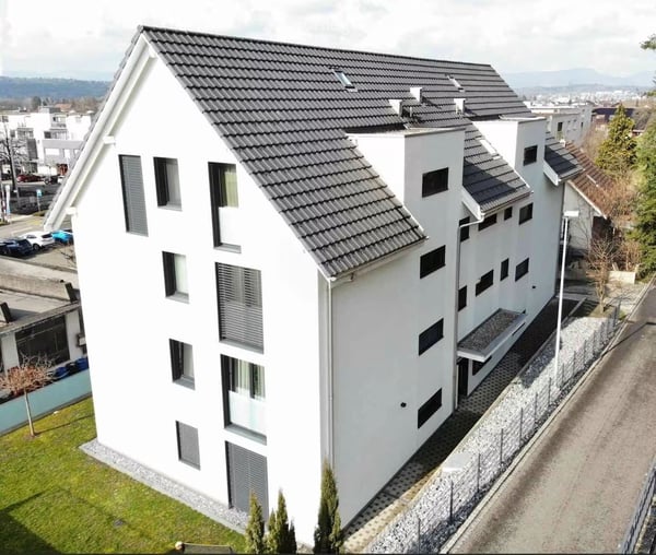 Helle moderne 4.5 Dachgeschoss-Zimmerwohnung mit hochwertiger Ausstattung 10