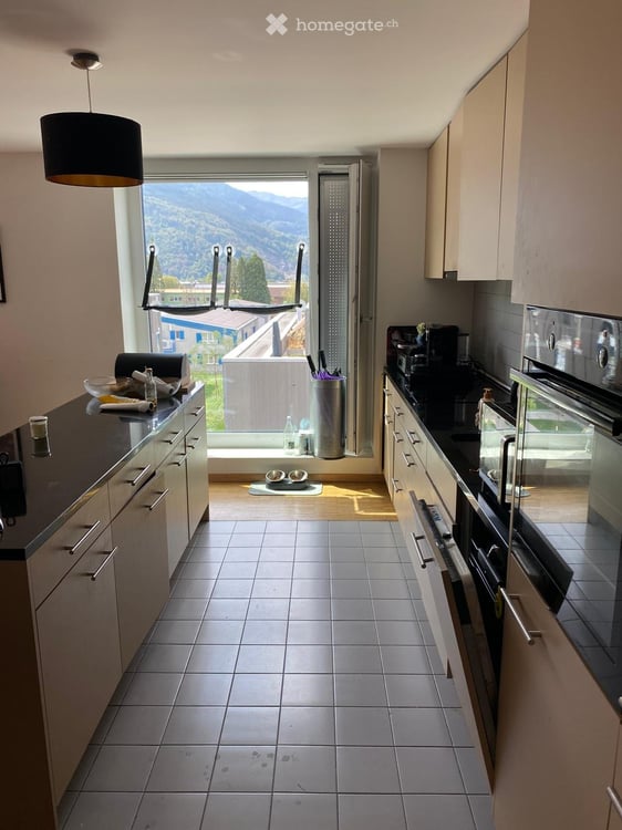 Appartement moderne de 4.5 pièces à Bex – Vue imprenable et confort optimal 3