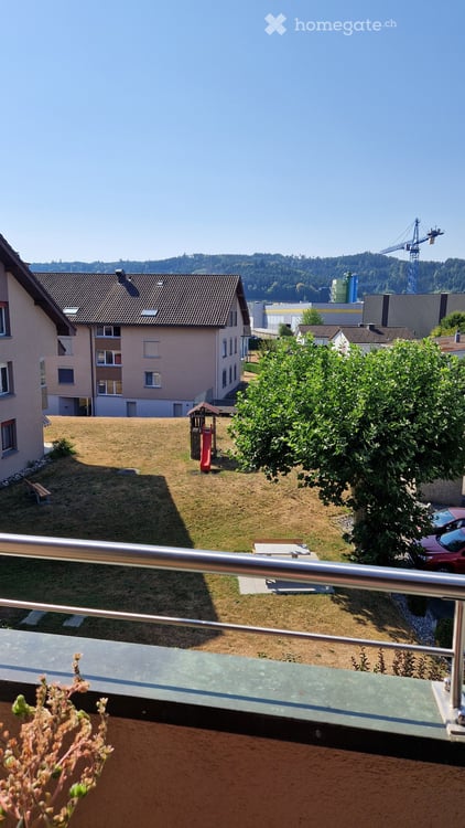 Charmante 4.5-Zimmer-Wohnung mit Balkon und Cheminée in Dagmersellen 6