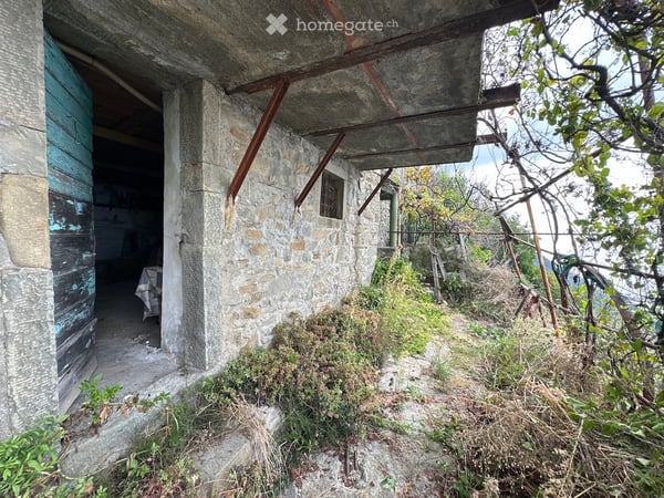 Rustikales Steinhaus mit Meerblick in Fossola Tramonti – Sofort verfügbar 11