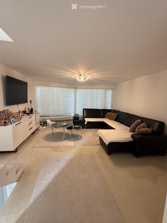 Gepflegtes 5.5-Zimmer-Reihenhaus in Therwil – Sofort verfügbar! 6
