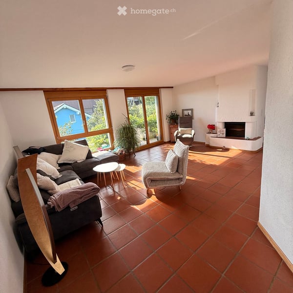 Appartement lumineux de 4.5 pièces avec vue à Lamboing 5