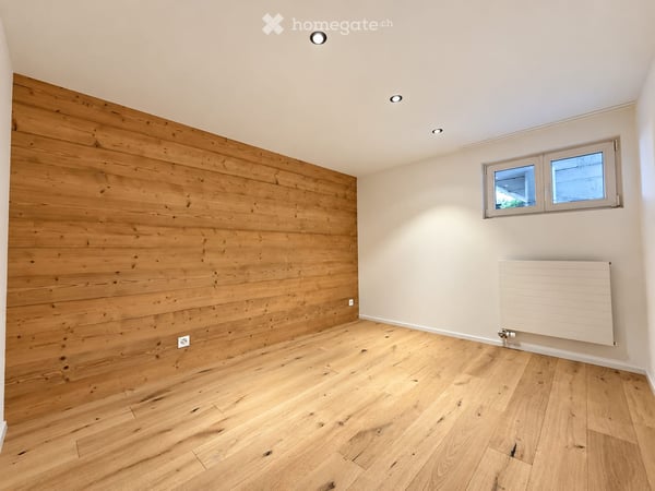Kernsanierte 1.5-Zimmer-Wohnung mit grosszügigem privatem Vorplatz 5