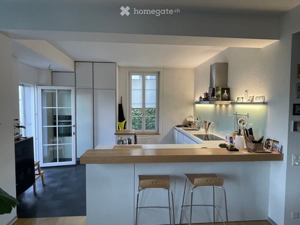 A remettre dès le 1.11.2026 : Magnifique appartement loft 2,5 pièces 92 m², Quartier Beaumont 2
