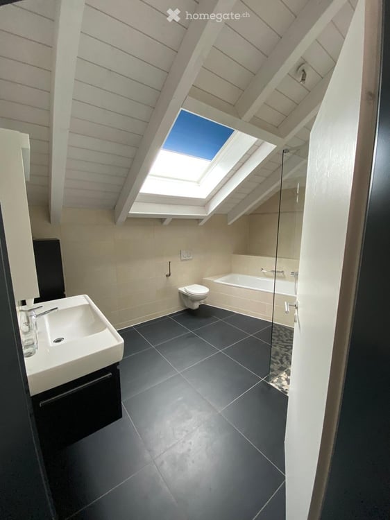 Magnifique appartement en attique de 6.5 pièces à Courtételle 5