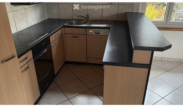 Charmante 1.5-Zimmer-Wohnung in Susten mit grosser Terrasse und kleinem Balkon 18