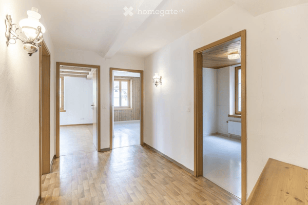 Helle 4.5-Zimmer-Wohnung mit Balkon und schöner Aussicht in Bonaduz 3