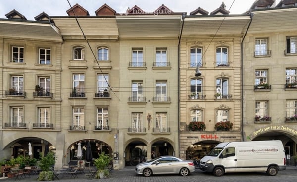 Charming 3.5-Room Attic Apartment in the Heart of Bern's Old Town 9