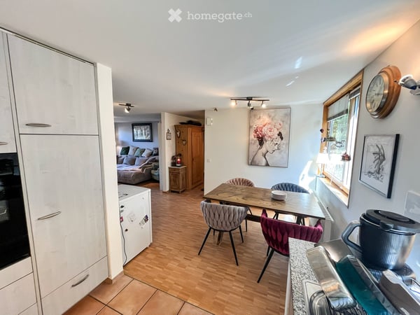 3.5-Zi-Wohnung mit Panoramablick & 91 m² Garten – Privatverkauf, Münchenstein 3